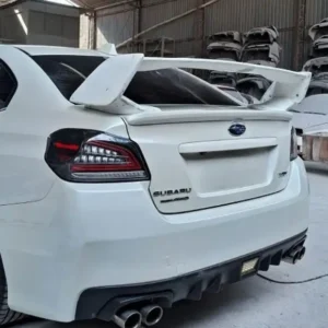 Vista traseira de Aerofólio Subaru WRX STi Impreza